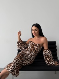 Сукня з відкритими плечима леопард коричневого цвета 32869