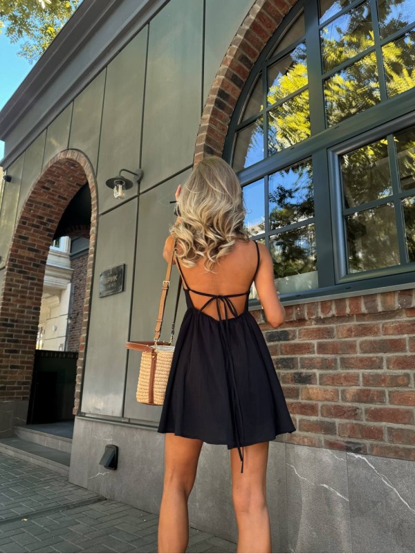 Літній сарафан з відкритою спинкою чорного кольору 32885