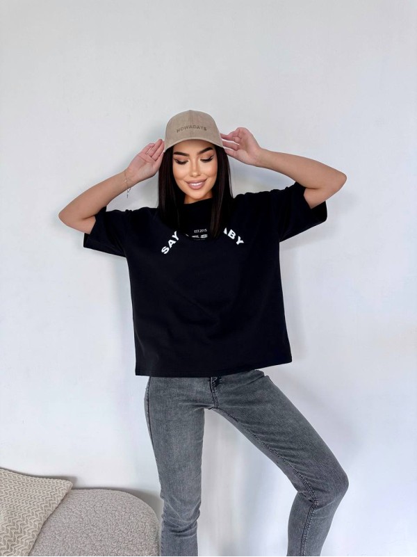 Базова жіноча футболка з написом чорного кольору 32911