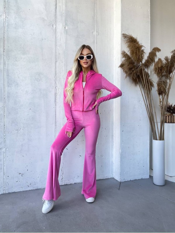 Велюровий жіночий костюм на блискавці малинового кольору 32913