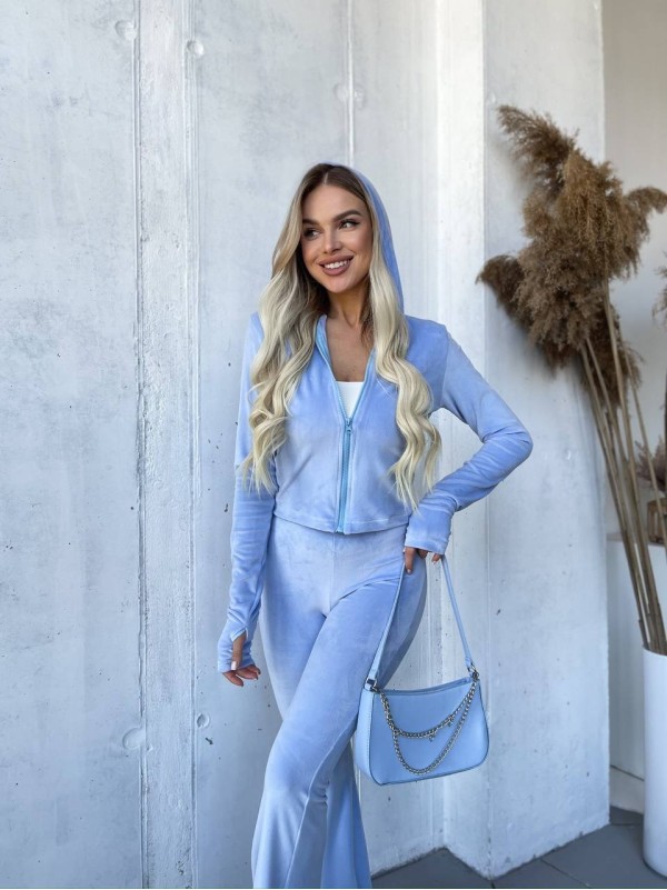 Велюровий жіночий костюм на блискавці блакитного кольору 32916