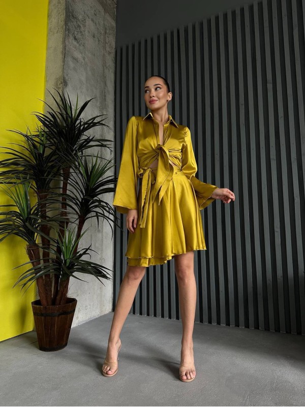 Жіночий шовковий костюм спідниця на запах+сорочка жовтого кольору 32933