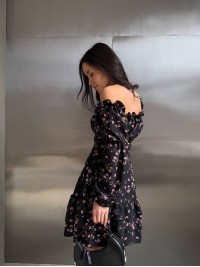 Легка сукня міні з рукавом чорного кольору 32953