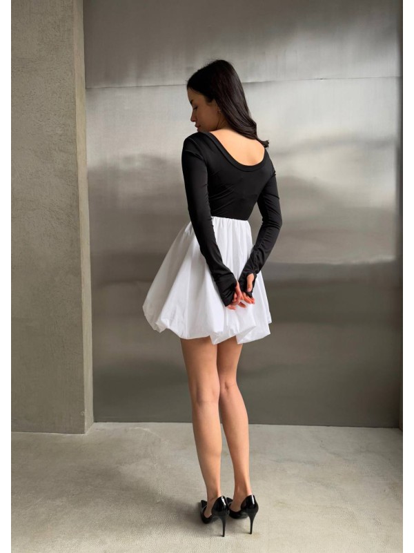 Комбінована сукня міні з пишною спідницею чорно-білого кольору 32954