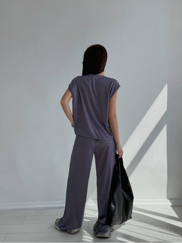 Жіночий повсякденний костюм графiтового кольору 32966