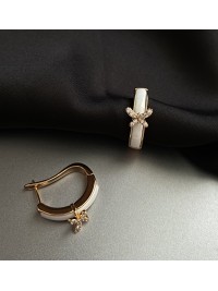 Сережки з метеликом золотого кольору 33041