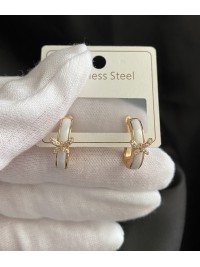 Сережки з метеликом золотого кольору 33041