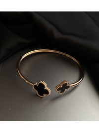 Браслет - манжет дві Конюшини золотого кольору 33050