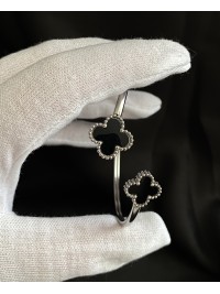 Браслет - манжет дві Конюшини срібного кольору 33051