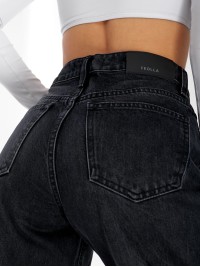 Джинси Burgas Wide leg жіночі чорного кольору 33057