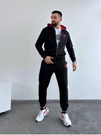 Чоловічий спортивний костюм на змійці чорного кольору 33062