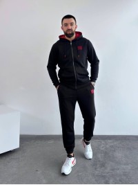 Чоловічий спортивний костюм на змійці чорного кольору 33062