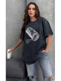 Жіноча футболка з малюнком графiтового кольору 33072