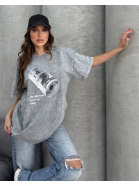Жіноча футболка з малюнком сiрого кольору 33073