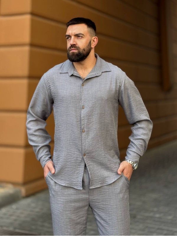 Чоловічий брючний костюм сiрого кольору 33083