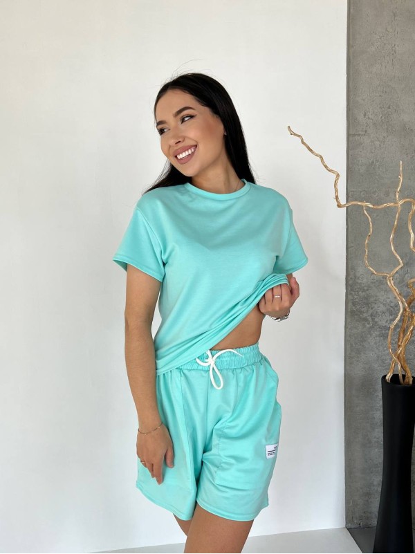 Жіночий літній костюм із шортами м'ятного кольору 33097