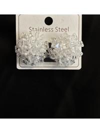 Сережки з бісером білого кольору 33125