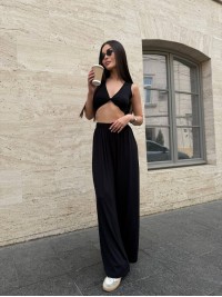 Жіночий прогулянковий костюм (топ+штани) чорного кольору 33130