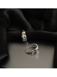 Сережки круглий замок срібного кольору 33133