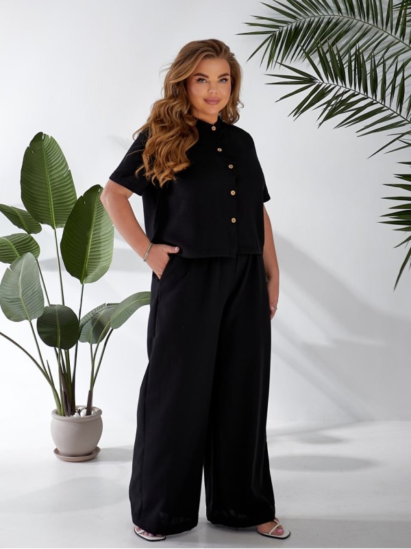 Жіночий легкий класичний костюм чорного кольору 33137