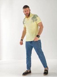 Чоловіча футболка поло з квітами жовтого кольору 33229