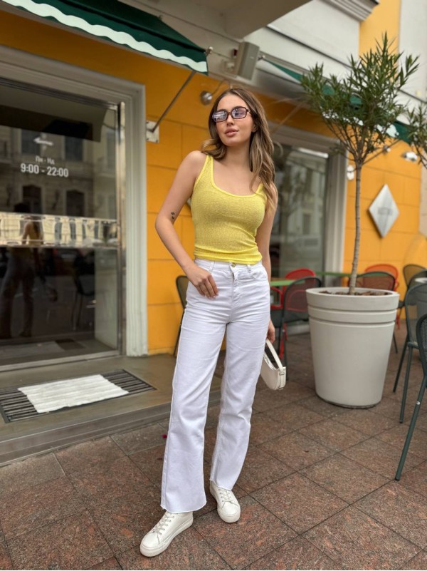 Майка жіноча базова жовтого кольору 33240