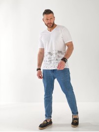 Футболка чоловіча з малюнком білого кольору 33258