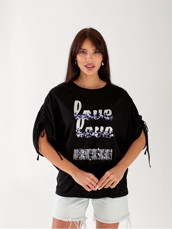 Жіноча футболка з паєтками чорного кольору 33259