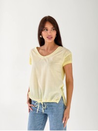 Жіноча футболка із зав'язками жовтого кольору 33262