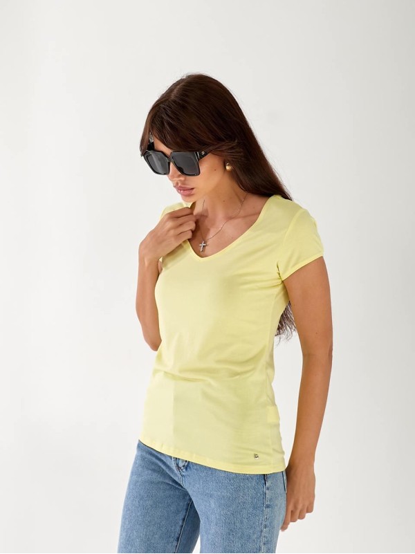 Базова жіноча футболка жовтого кольору 33290