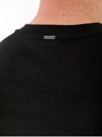 Чоловіча базова футболка з смужками чорного кольору 33299