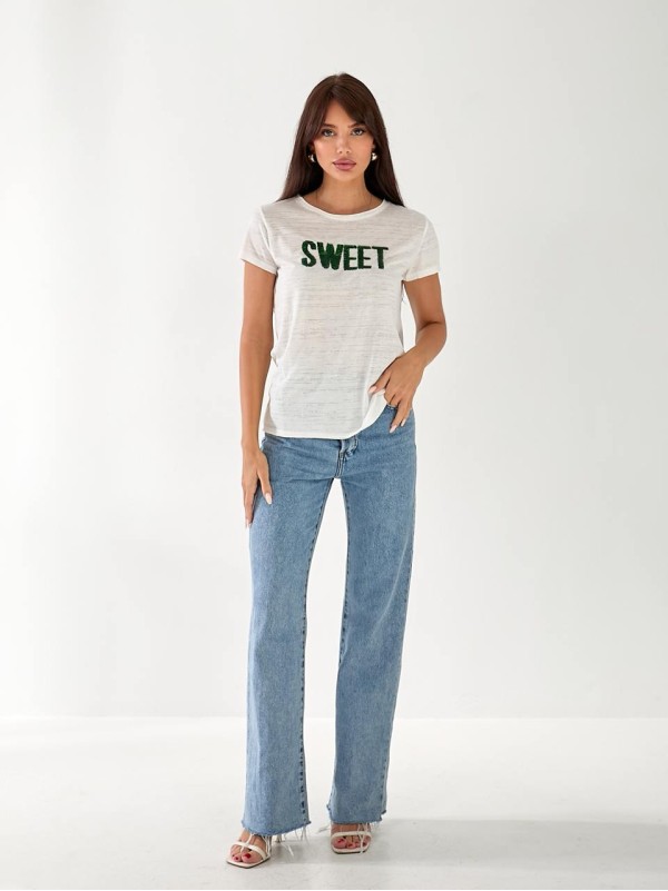 Жіноча футболка з написом з паєток білого кольору 33301