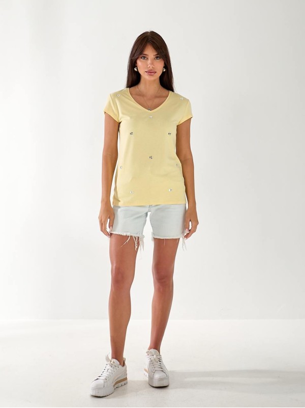 Жіноча футболка з камінням жовтого кольору 33305
