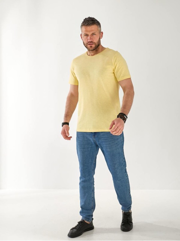 Чоловіча базова футболка жовтого кольору 33313