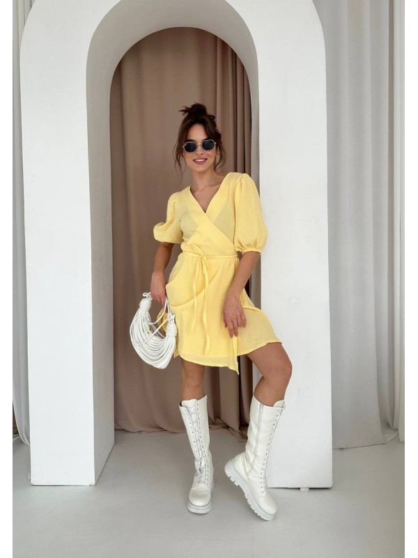 Мусліновий сарафан на запах жовтого кольору 33327