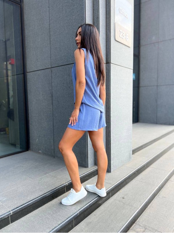 Жіночий літній костюм (шорти+майка) блакитного кольору 33342