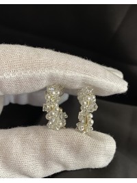 Сережки з бісером білого кольору застібка - пусет 33350