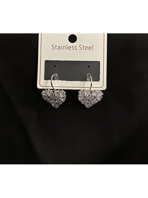 Сережки з камінцями срібного кольору англійський замок магніт 33352