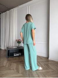 Жіночий легкий прогулянковий костюм м'ятного кольору 33392