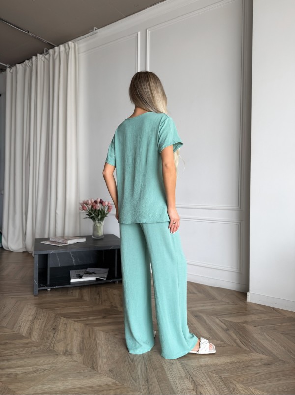Жіночий легкий прогулянковий костюм м'ятного кольору 33392