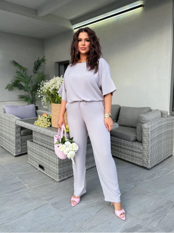 Жіночий легкий прогулянковий костюм сiрого кольору 33404