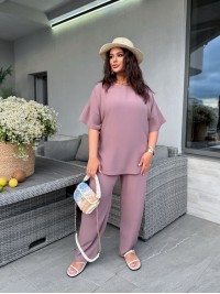 Жіночий легкий прогулянковий костюм пудрового кольору 33405