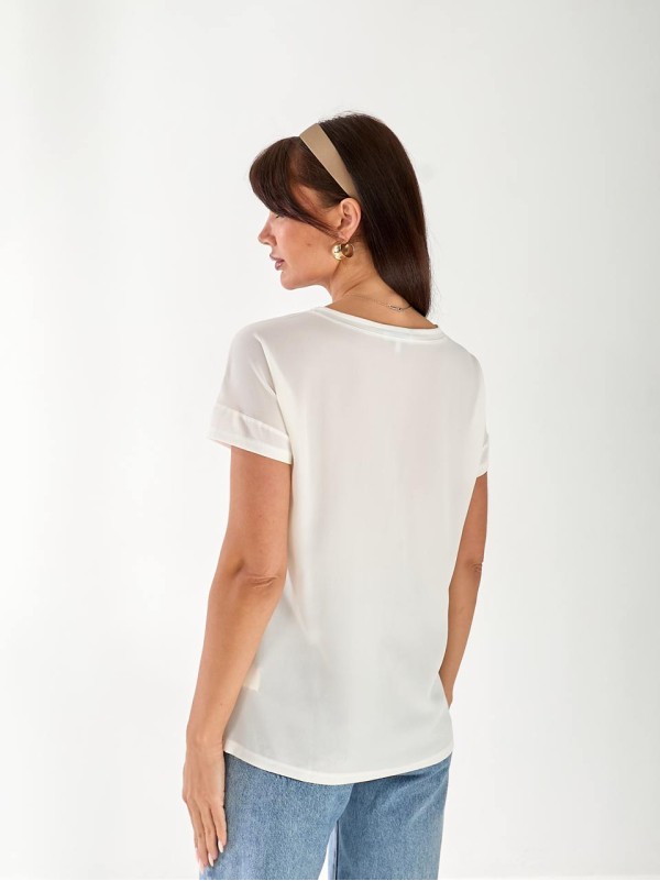 Жіноча футболка з малюнком білого кольору 33451