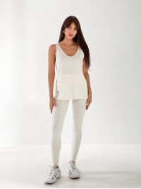 Майка базова жіноча в рубчик білого кольору 33452