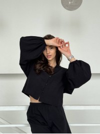 Жіночий льняний костюм з шортами чорного кольору 33472