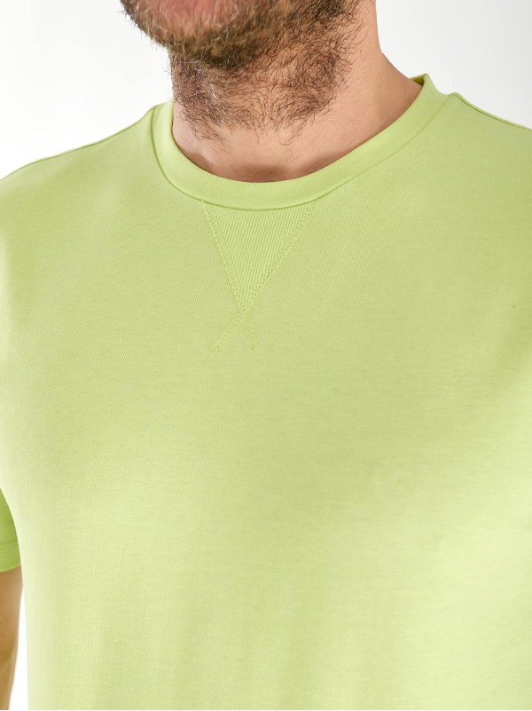 Чоловіча футболка салатового кольору 33487