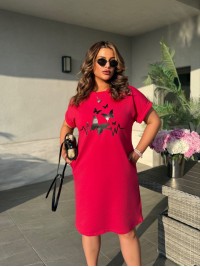 Жіноча літня сукня з малюнком малинового кольору 33490