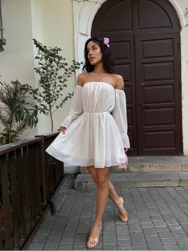 Літня сукня з відкритими плечима молочного кольору 33517