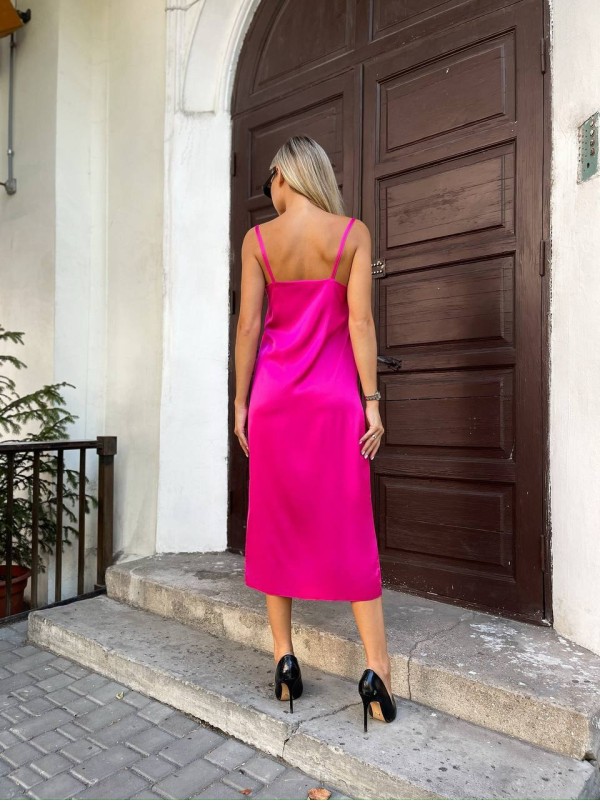 Шовкова сукня міді на бретельках малинового кольору 33525