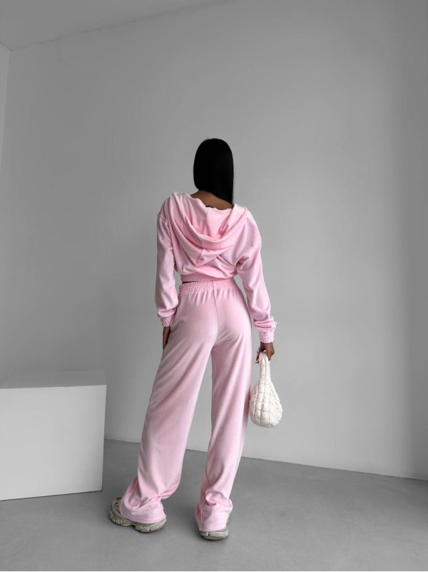 Жіночий велюровий костюм рожевого кольору 29609